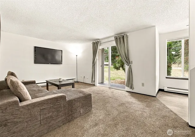 Condo for sale at 4601 SW 320th Street #N-1, Federal Way, WA 98023 | MLS# NWM2587627