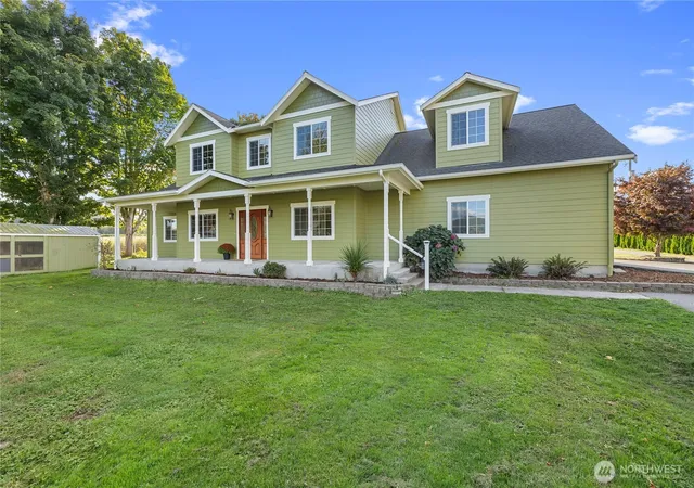 Photo 4 of House for sale at 17166 Dike Rd, Mount Vernon, WA 98273 | MLS# NWM2587635 | Listing updated on 2026-09-28
