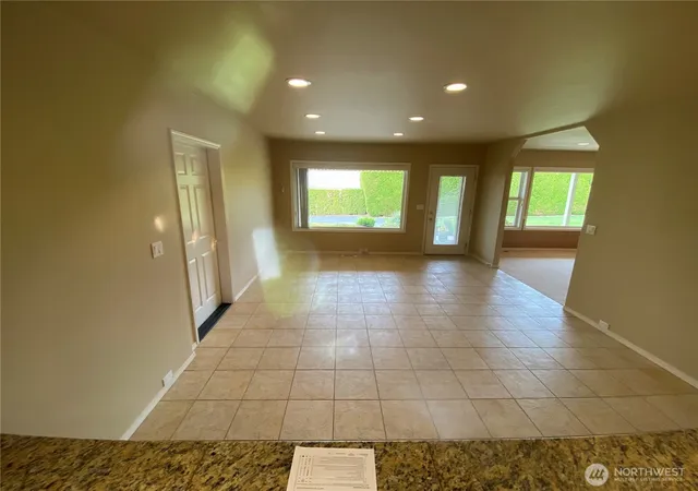 Photo 3 of Condo for sale at 1380 Eastmont #803, East Wenatchee, WA 98802 | MLS# NWM2587643 | Listing updated on 2026-09-26