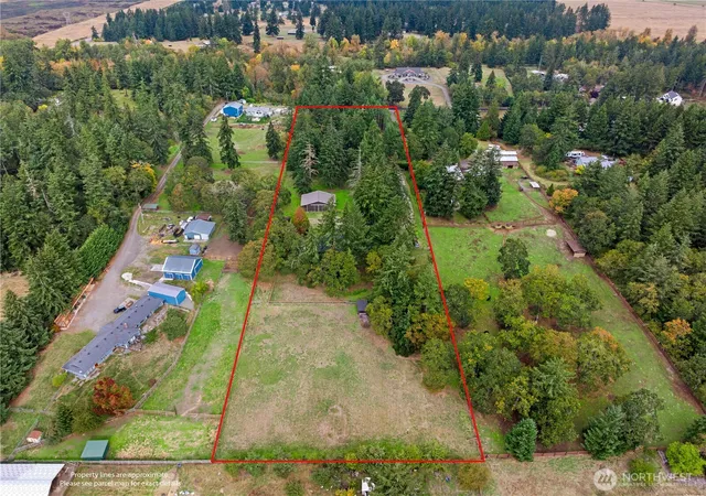 Photo 1 of Single family home for sale at 1122 276th Street E, Spanaway, WA 98387 | MLS# NWM2587648 | Listing updated on 2026-10-08