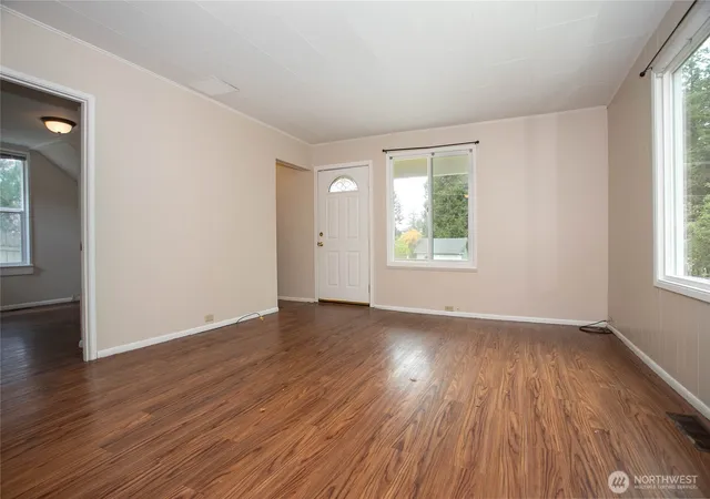 Photo 3 of Single family home for sale at 4540 Cable St, Bellingham, WA 98229 | MLS# NWM2587655 | Listing updated on 2026-09-26