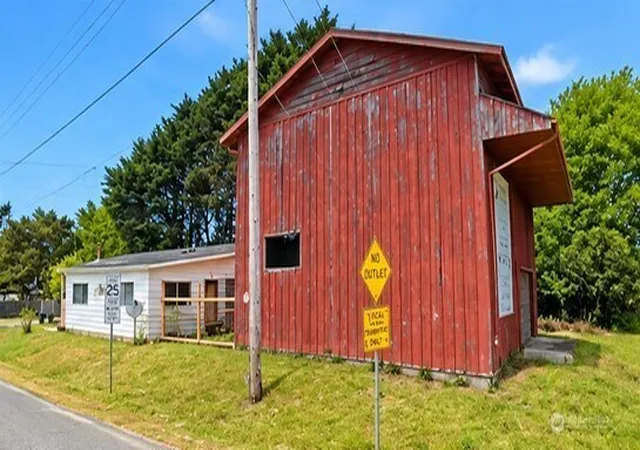 Photo 3 of Manufactured home for sale at 1384 Vista Ridge Dr, Grayland, WA 98547 | MLS# NWM2587660 | Listing updated on 2026-09-30