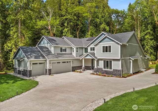 Photo 2 of Sale Pending at 4640 Sunset Point Ln Nw, Olympia, WA 98502 | MLS# NWM2587661 | Listing updated on 2026-10-01