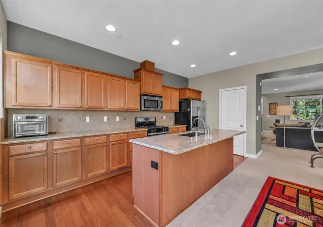 Photo 3 of Townhouse for sale at 10625 Ross Rd #3, Bothell, WA 98011 | MLS# NWM2587672 | Listing updated on 2026-10-02