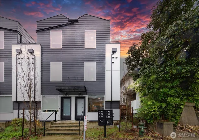 Photo 1 of Townhouse for sale at 5240 Brooklyn Ave Ne #A, Seattle, WA 98105 | MLS# NWM2587673 | Listing updated on 2026-09-28