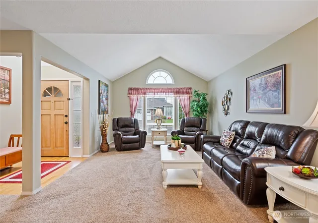 Photo 4 of Single family home for sale at 8413 Northeast 65th Cir, Vancouver, WA 98662 | MLS# NWM2587681 | Listing updated on 2026-09-28