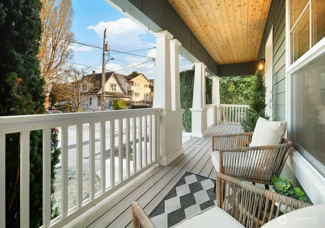 Photo 2 of Single family home for sale at 3037 21st Avenue W, Seattle, WA 98199 | MLS# NWM2587688 | Listing updated on 2026-09-30