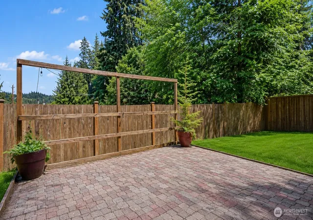Photo 3 of Single family home for sale at 16533 2nd Park SE, Bothell, WA 98012 | MLS# NWM2587699 | Listing updated on 2026-09-28