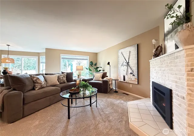 Photo 3 of Sale Pending at 6812 Golf View Dr #B, Lynden, WA 98264 | MLS# NWM2587702 | Listing updated on 2026-09-28
