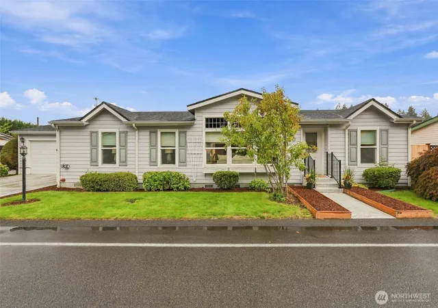 Photo 1 of Manufactured home for sale at 5813 163rd Street Ct E #62, Puyallup, WA 98375 | MLS# NWM2587709 | Listing updated on 2026-09-26