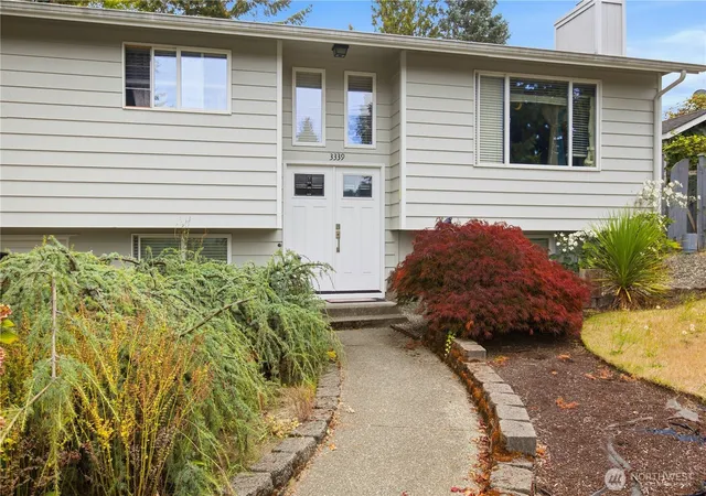 Photo 2 of Single family home for sale at 3339 N Visscher St, Tacoma, WA 98407 | MLS# NWM2587712 | Listing updated on 2026-09-29