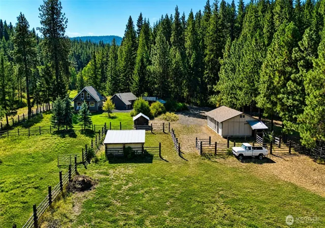 Photo 2 of Single family home for sale at 351 Hawk Hvn Rd, Cle Elum, WA 98922 | MLS# NWM2587725 | Listing updated on 2026-10-01