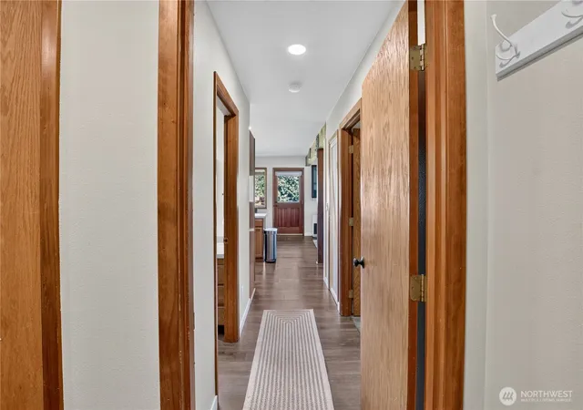 Photo 3 of Single family home for sale at 351 Hawk Hvn Rd, Cle Elum, WA 98922 | MLS# NWM2587725 | Listing updated on 2026-10-01