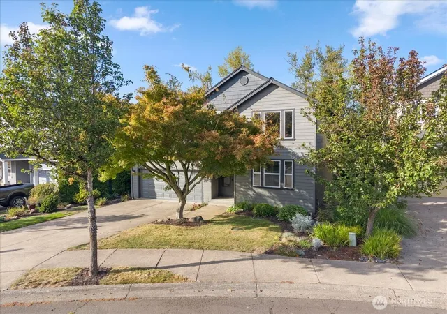 Photo 3 of Single family home for sale at 4347 Nw 12th Loop, Camas, WA 98607 | MLS# NWM2587728 | Listing updated on 2026-10-01