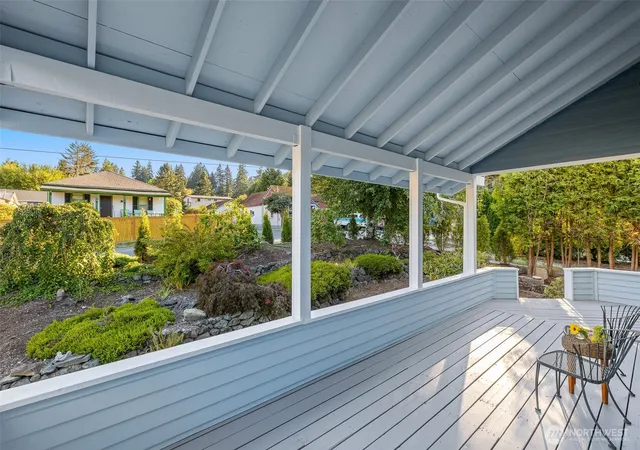 Photo 3 of Single family home for sale at 724 Hull Ave, Port Orchard, WA 98366 | MLS# NWM2587731 | Listing updated on 2026-10-01
