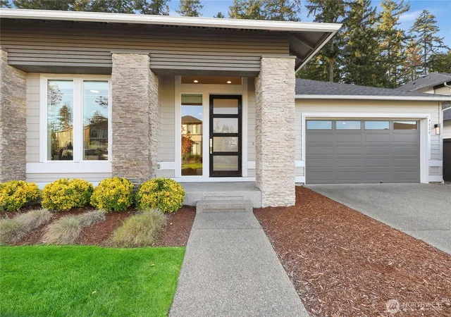 Photo 1 of Single family home for sale at 4620 Castleton Rd SW, Port Orchard, WA 98367 | MLS# NWM2587739 | Listing updated on 2026-10-12