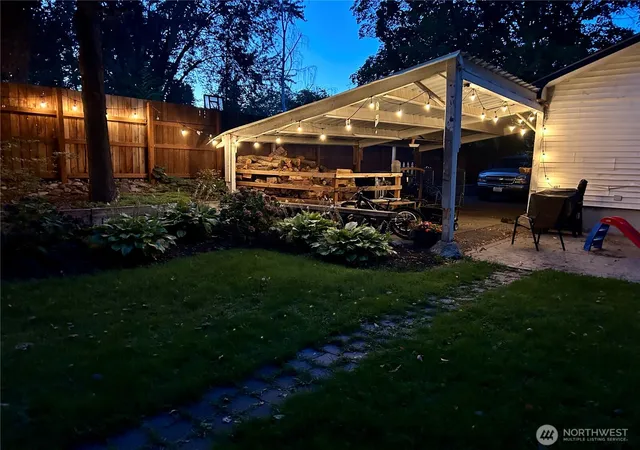 Photo 4 of Single family home for sale at 300 Pioneer Ave, Cashmere, WA 98815 | MLS# NWM2587745 | Listing updated on 2026-09-30