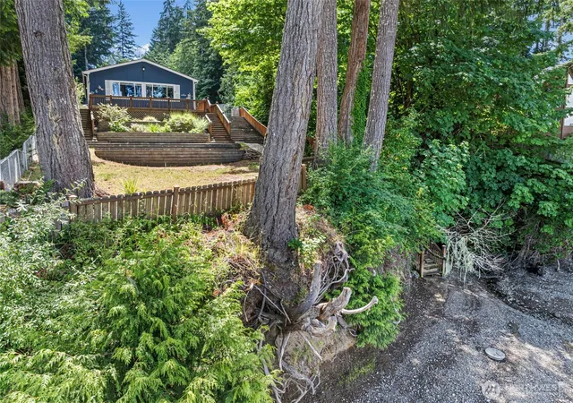 Photo 3 of Manufactured home for sale at 3355 Se Arcadia Rd, Shelton, WA 98584 | MLS# NWM2587748 | Listing updated on 2026-09-26