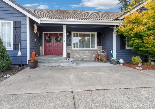 Photo 3 of Single family home for sale at 34518 99th Avenue S, Roy, WA 98580 | MLS# NWM2587749 | Listing updated on 2026-10-01