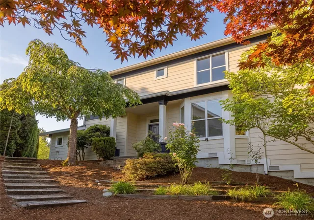 Photo 1 of Townhouse for sale at 23901 Se 7th Lane, Sammamish, WA 98074 | MLS# NWM2587751 | Listing updated on 2026-10-02