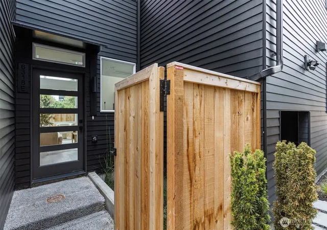 Townhouse for sale at 6318 41st Avenue SW #E5, Seattle, WA 98136 | MLS# NWM2587752