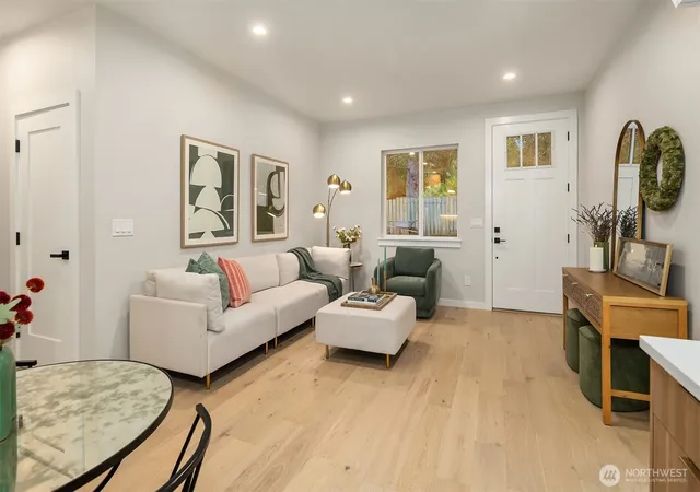 Photo 3 of Condo for sale at 10041 38th Avenue NE, Seattle, WA 98125 | MLS# NWM2587757 | Listing updated on 2026-10-01