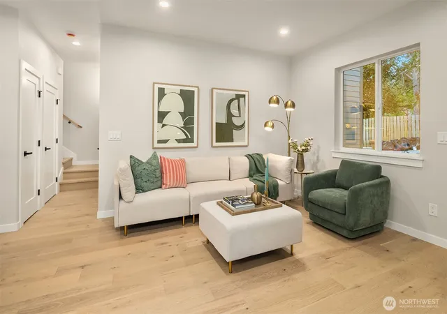 Photo 4 of Condo for sale at 10041 38th Avenue NE, Seattle, WA 98125 | MLS# NWM2587757 | Listing updated on 2026-10-01