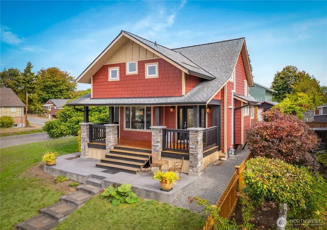 Photo 3 of Single family home for sale at 529 Ave C, Snohomish, WA 98290 | MLS# NWM2587769 | Listing updated on 2026-10-12