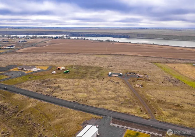 Photo 3 of Land for sale at 0 Nna Lake Vista Dr Ne, Moses Lake, WA 98837 | MLS# NWM2587778 | Listing updated on 2026-09-27