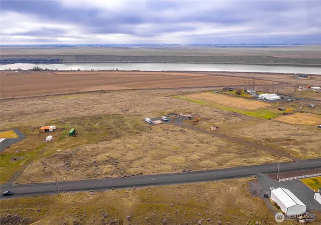 Photo 4 of Land for sale at 0 Nna Lake Vista Dr NE, Moses Lake, WA 98837 | MLS# NWM2587778 | Listing updated on 2026-09-27