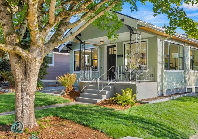 Photo 2 of Single family home for sale at 419 NW 73rd Street, Seattle, WA 98117 | MLS# NWM2587780 | Listing updated on 2026-10-01