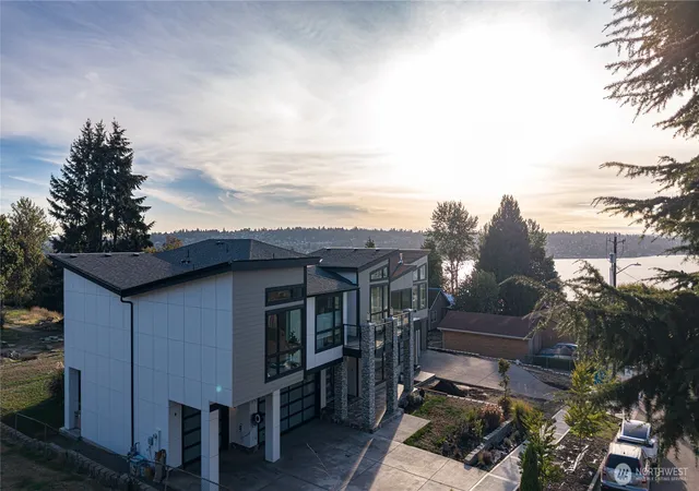 Photo 2 of Single family home for sale at 1417 N 24th Street, Renton, WA 98056 | MLS# NWM2587782 | Listing updated on 2026-10-02