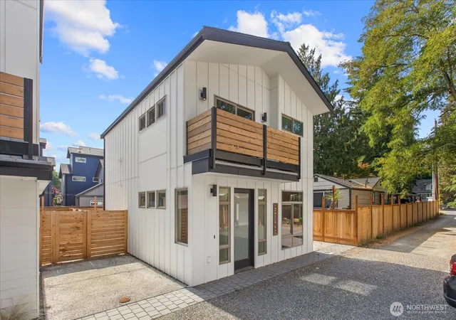 Photo 1 of Single family home for sale at 12044 Hiram Pl Ne #C, Seattle, WA 98125 | MLS# NWM2587789 | Listing updated on 2026-10-01