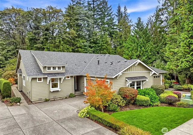 Photo 1 of Townhouse for sale at 12114 Big Leaf Way Ne, Redmond, WA 98053 | MLS# NWM2587797 | Listing updated on 2026-09-29