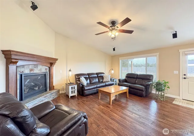 Photo 2 of Single family home for sale at 196 Marsh Hawk Ln, Port Angeles, WA 98362 | MLS# NWM2587798 | Listing updated on 2026-09-28