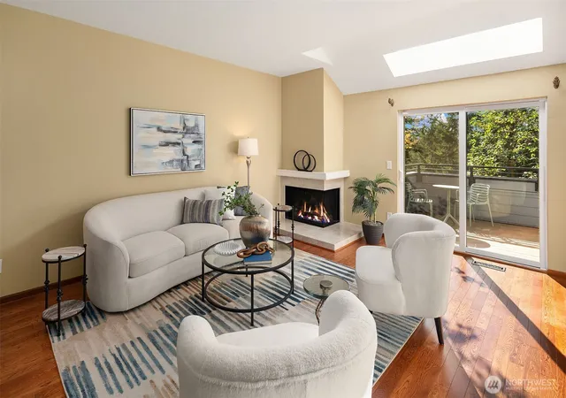 Photo 2 of Townhouse for sale at 10907 Ne 41st Drive, Kirkland, WA 98033 | MLS# NWM2587800 | Listing updated on 2026-09-26