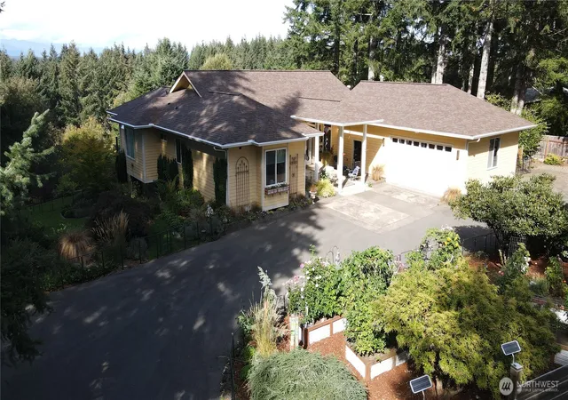 Single family home for sale at 741 E Eagle Ridge Dr, Shelton, WA 98584 | MLS# NWM2587809