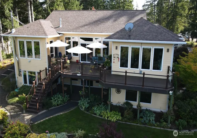 Photo 2 of Single family home for sale at 741 E Eagle Ridge Dr, Shelton, WA 98584 | MLS# NWM2587809 | Listing updated on 2026-10-08