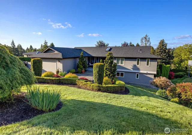 Photo 3 of Single family home for sale at 1441 88th Avenue NE, Clyde Hill, WA 98004 | MLS# NWM2587813 | Listing updated on 2026-10-02