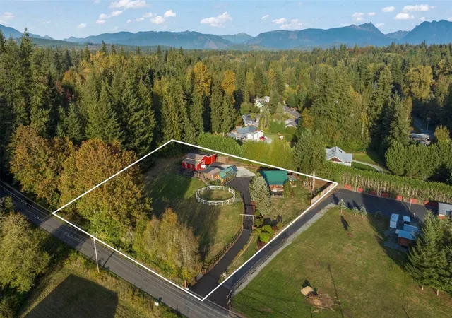 Photo 1 of Single family home for sale at 13515 SE 259th Avenue, Monroe, WA 98272 | MLS# NWM2587817 | Listing updated on 2026-10-10