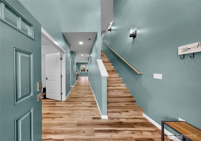 Photo 3 of Single family home for sale at 344 Cambridge Loop, Sedro Woolley, WA 98284 | MLS# NWM2587826 | Listing updated on 2026-10-01