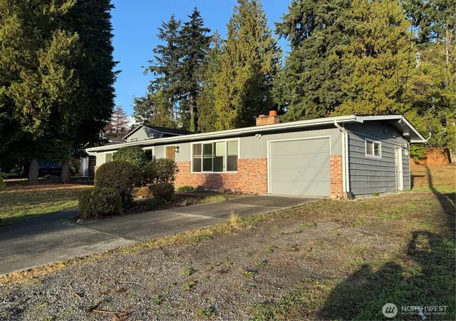Photo 3 of Single family home for sale at 17815 46th Place W, Lynnwood, WA 98037 | MLS# NWM2587835 | Listing updated on 2026-09-26