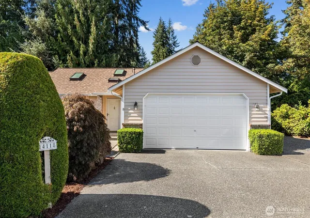 Photo 1 of Single family home for sale at 14118 Beverly Park Rd #B, Edmonds, WA 98026 | MLS# NWM2587841 | Listing updated on 2026-09-30