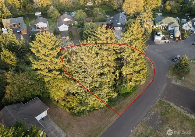 Photo 2 of Sale Pending at 643 Island Cir Se, Ocean Shores, WA 98569 | MLS# NWM2587845 | Listing updated on 2026-09-28