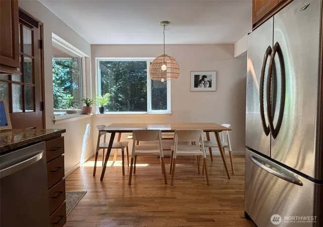 Photo 4 of Single family home for sale at 17210 30th Avenue NE, Lake Forest Park, WA 98155 | MLS# NWM2587853 | Listing updated on 2026-10-02