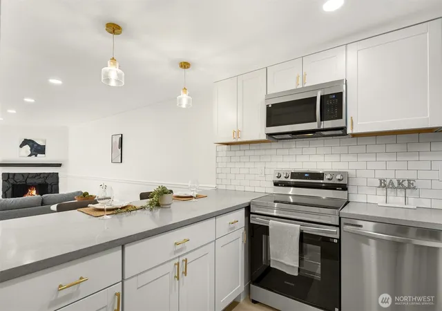 Photo 4 of Condo for sale at 14527 NE 40th Street #G104, Bellevue, WA 98007 | MLS# NWM2587856 | Listing updated on 2026-09-28
