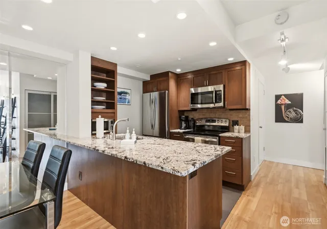 Photo 3 of Condo for sale at 1415 2nd Avenue #2106, Seattle, WA 98101 | MLS# NWM2587859 | Listing updated on 2026-09-26