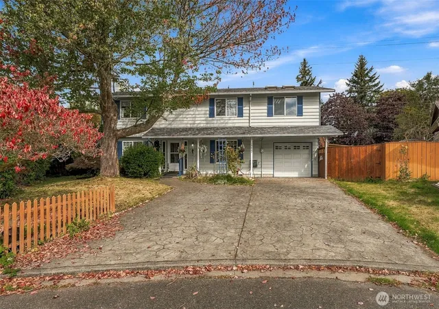 Single family home for sale at 28807 20th Place SE, Federal Way, WA 98003 | MLS# NWM2587863