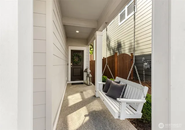 Photo 3 of Single family home for sale at 225 17th Drive, Snohomish, WA 98290 | MLS# NWM2587865 | Listing updated on 2026-10-02