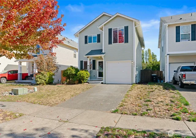 Photo 3 of Single family home for sale at 10072 Terra Glenn St SE, Yelm, WA 98597 | MLS# NWM2587869 | Listing updated on 2026-10-23